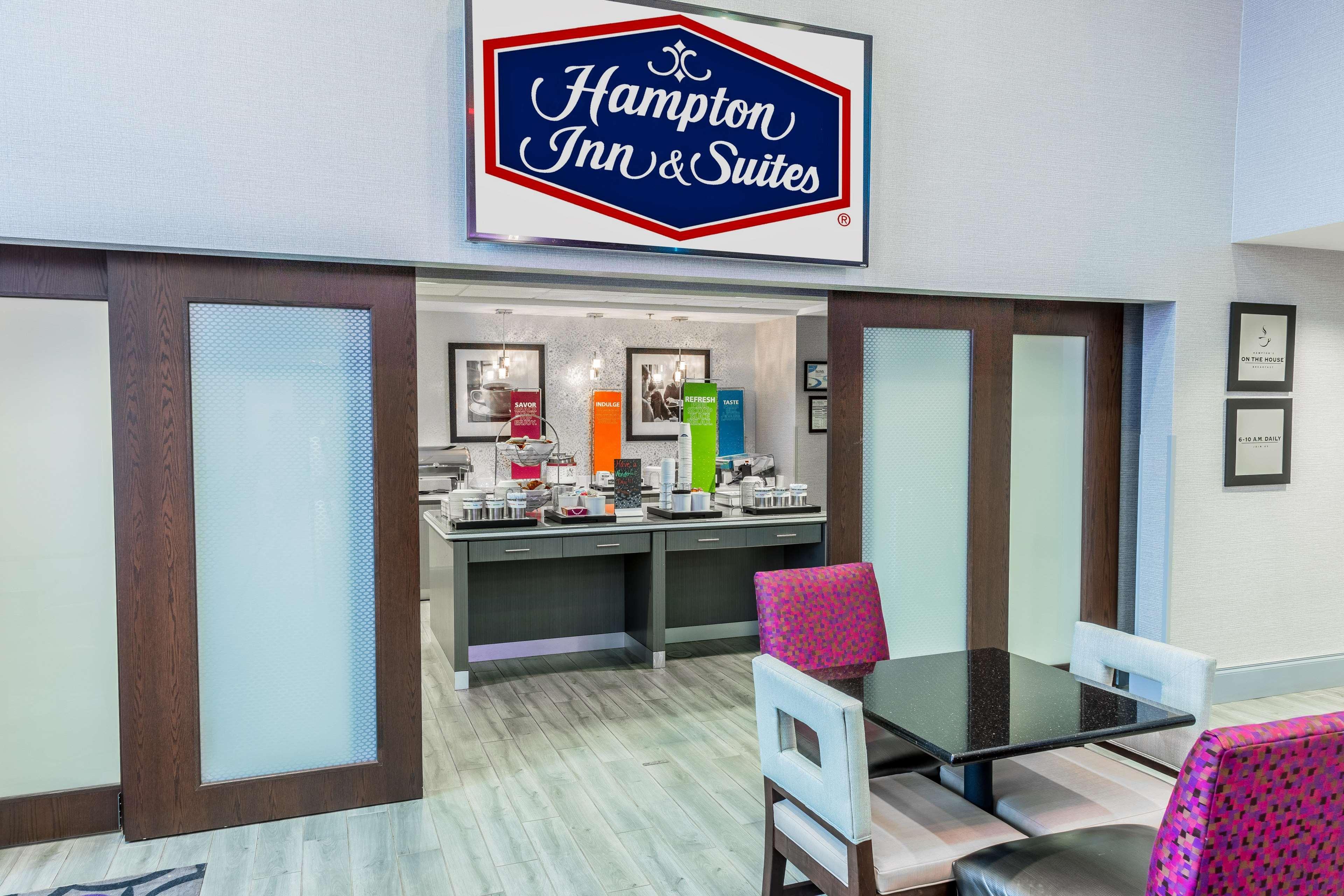 Hampton Inn & Suites Dublin Exterior foto