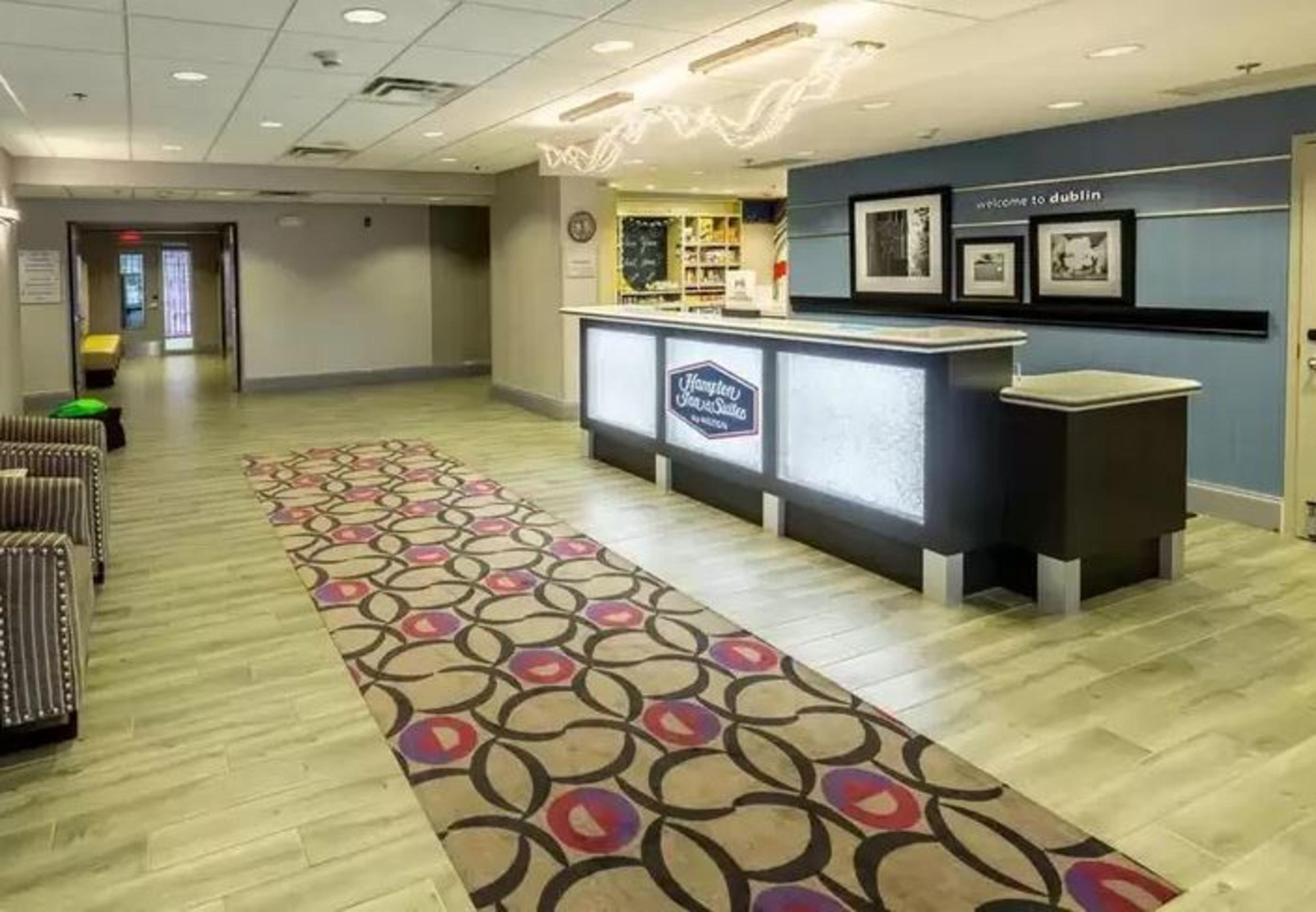 Hampton Inn & Suites Dublin Exterior foto