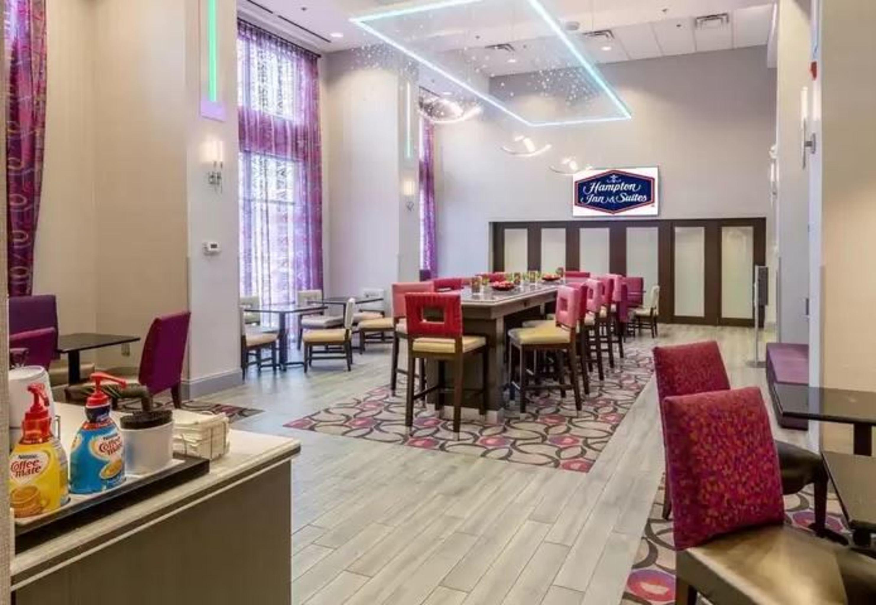Hampton Inn & Suites Dublin Exterior foto